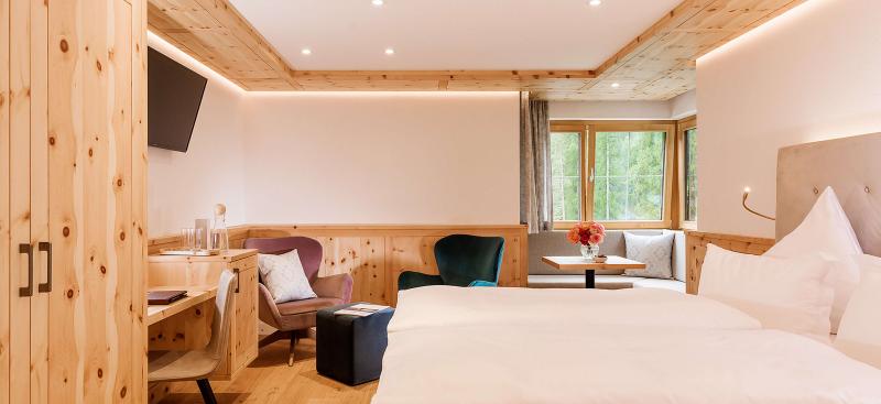 Doppelzimmer Arve oder Eiche Piz Rotz Doppelzimmer Arve oder Eiche Piz Rotz