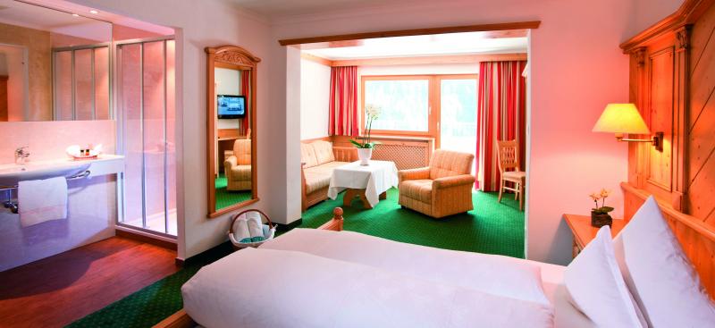 Double room Superiore (category D) Double room Superiore (category D)